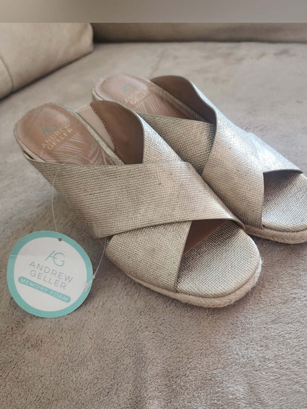 NWT.Andrew Geller Women's Metallic Gold Crisscross Slide Mules - Picture 1 of 9